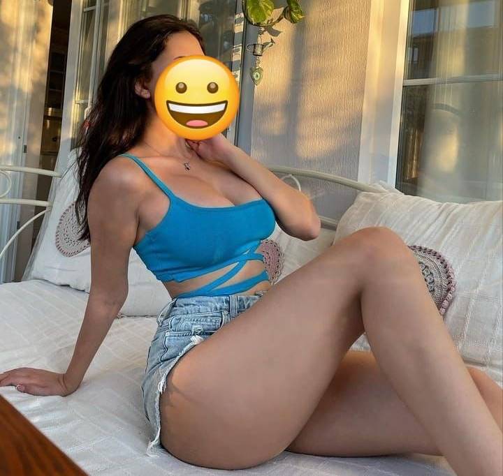 Büyükçekmece Escort Ezgi İle Mükemmel Zevkin Tadını Çıkarın